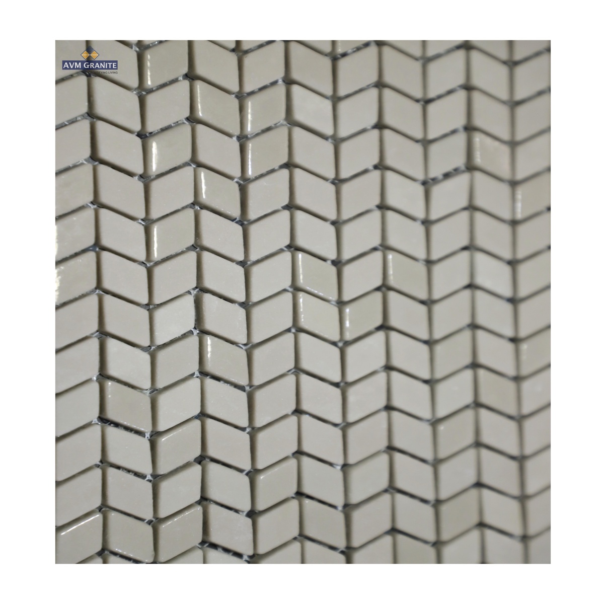 LCGM/P005 Light Grey (305 x 305, Larios) - 1